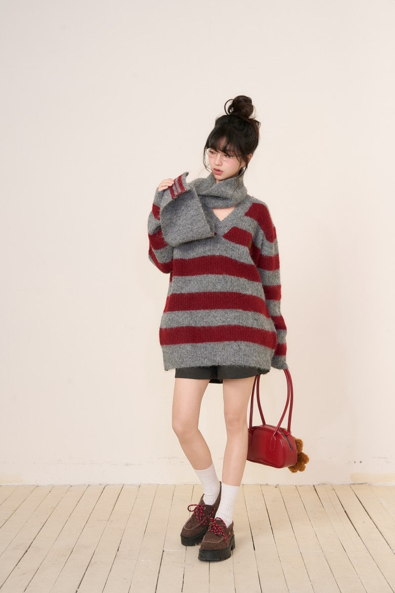 V-Neck Med-Length Striped Sweater CHI0012