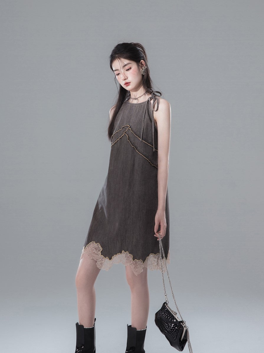 Embroidery Halterneck Lace-up Denim Dress COT0132