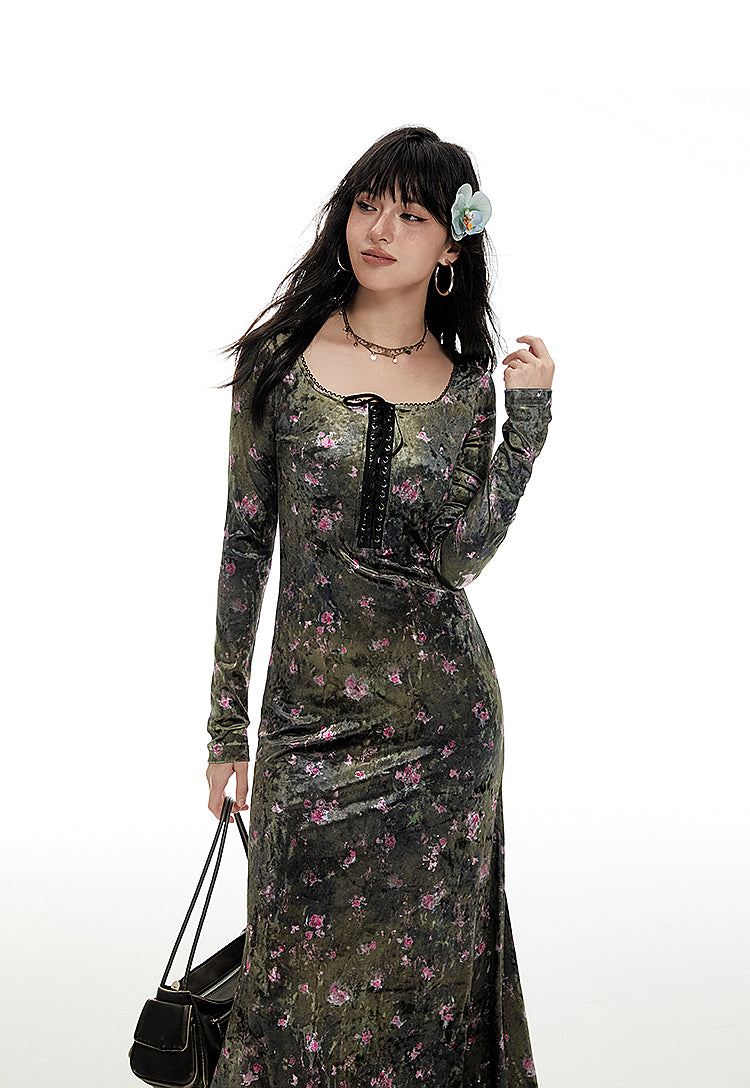 Retro Chest Strap Waist Square Collar Velvet Floral Dress IMO0053