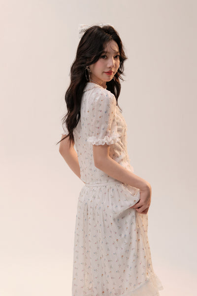 Floral Pattern Frilled Collar Girly Short-Sleeved Blouse & Lace Hem Knee-Length Skirt AOO0032