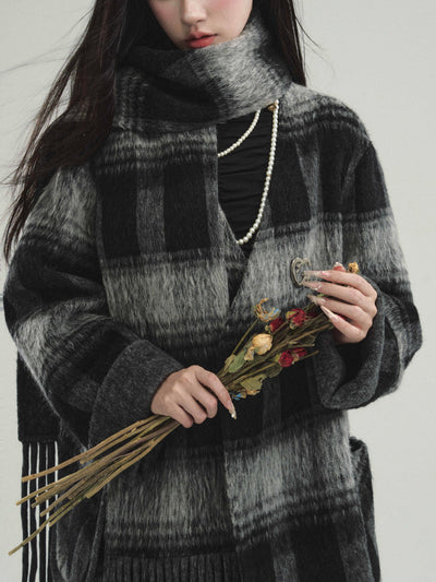 Lamb-wool blend retro plaid collarless coat and scarf FRA0213