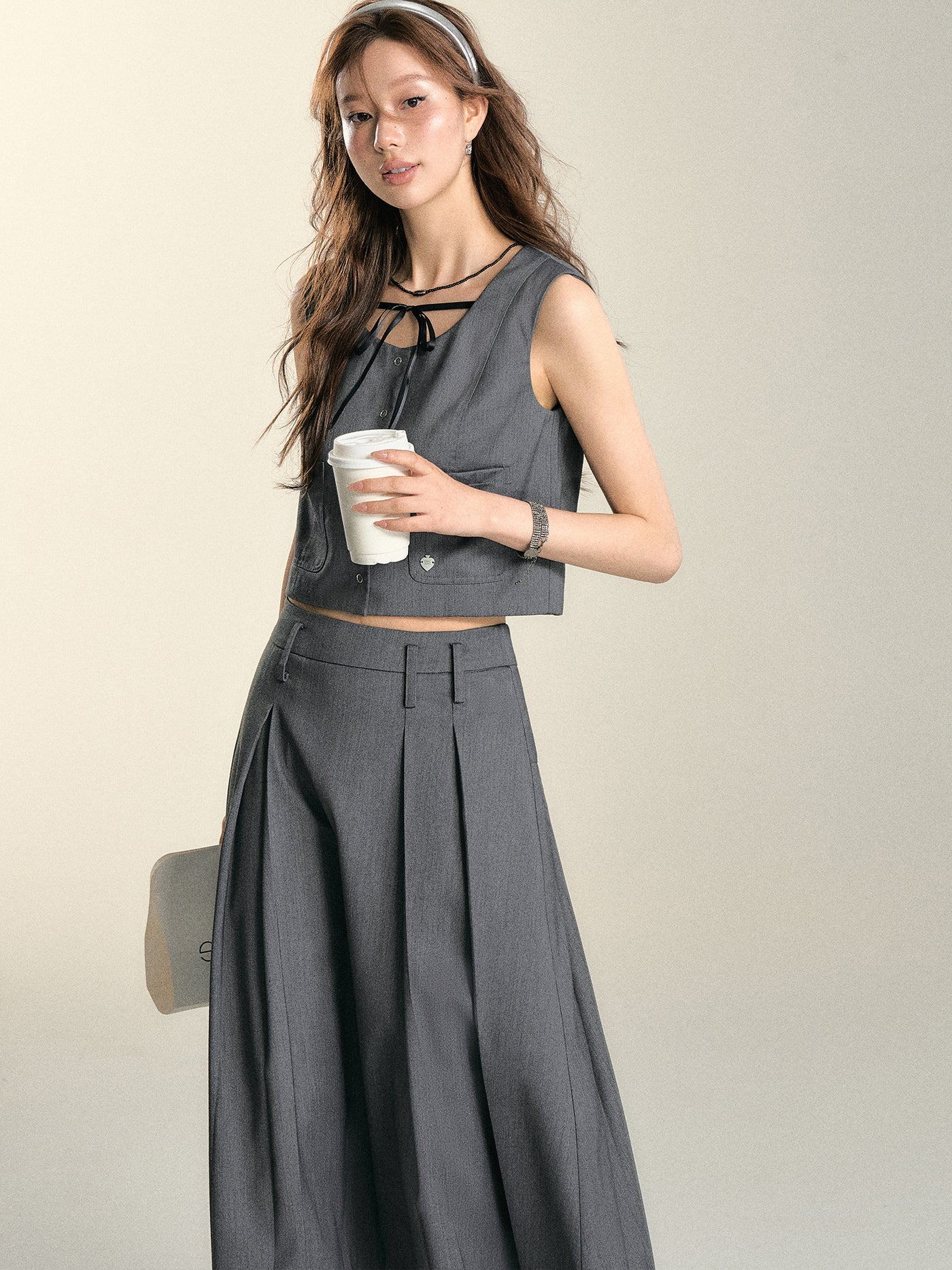 Asymmetric Gray Skirt SOM0090