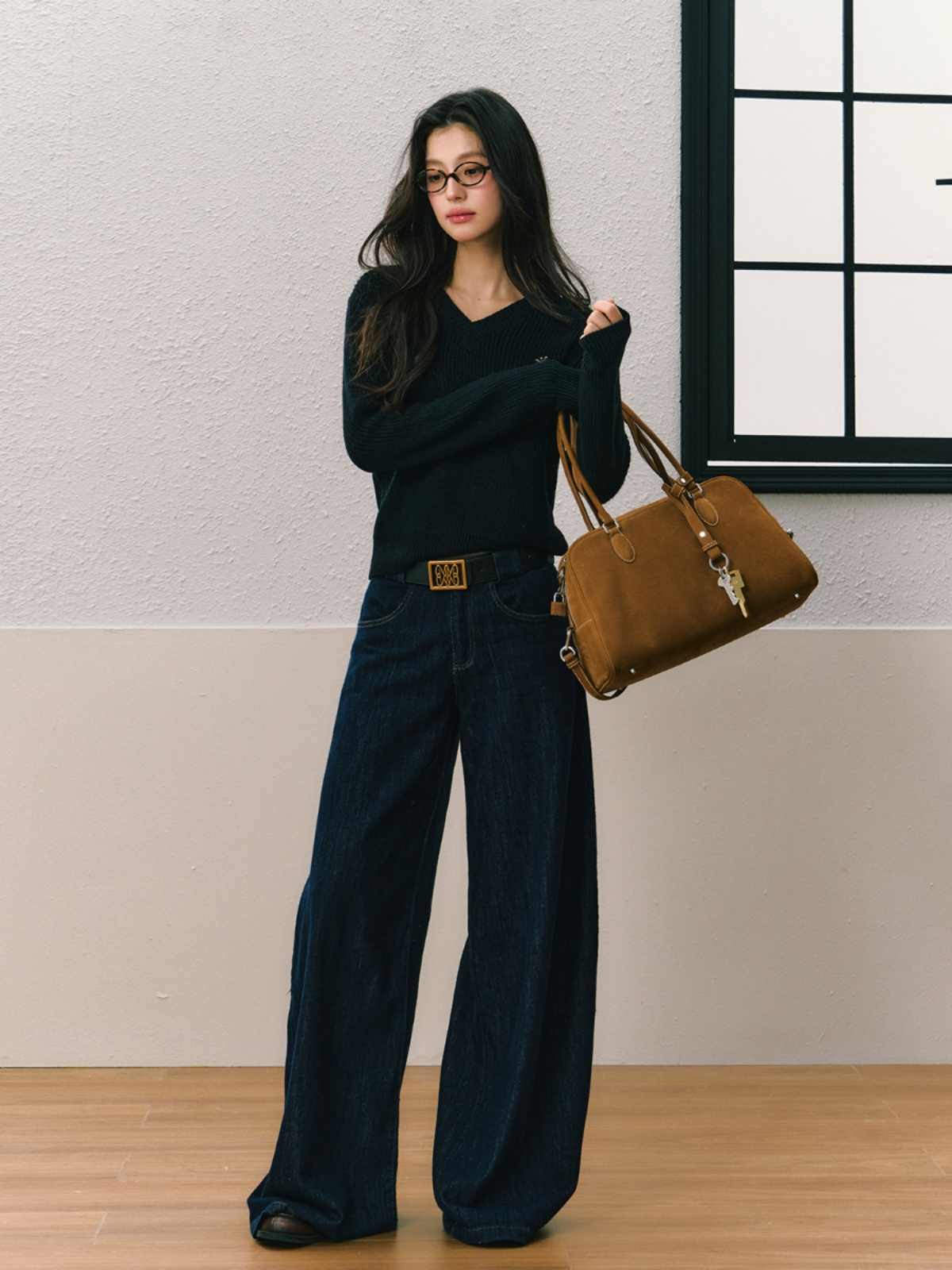 College Style Brooch Set V-Neck Slim Knit & Wide leg loose denim pants SHI0079