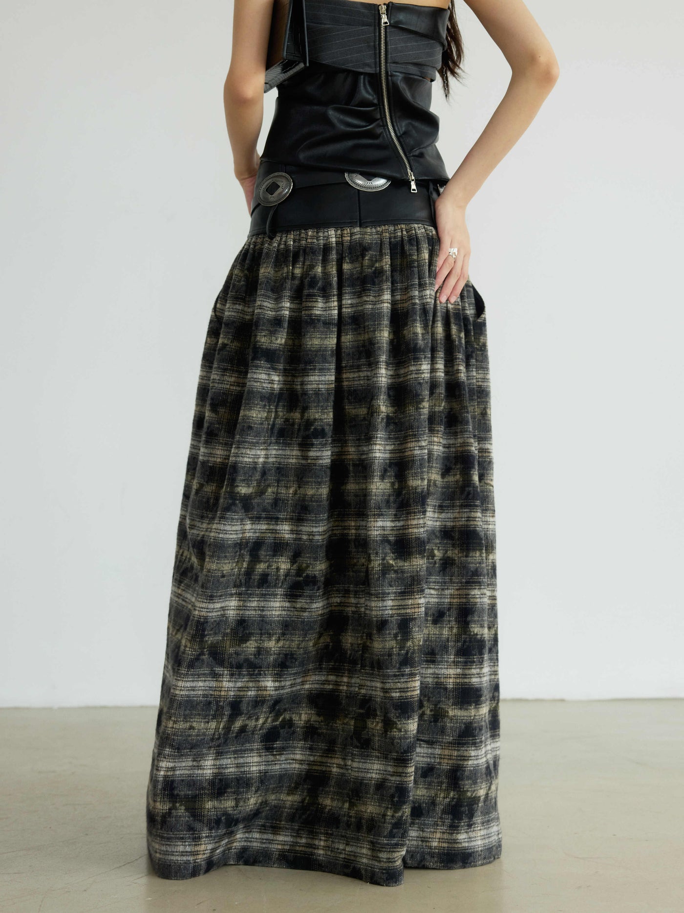 plaid extra long skirt JNY0172