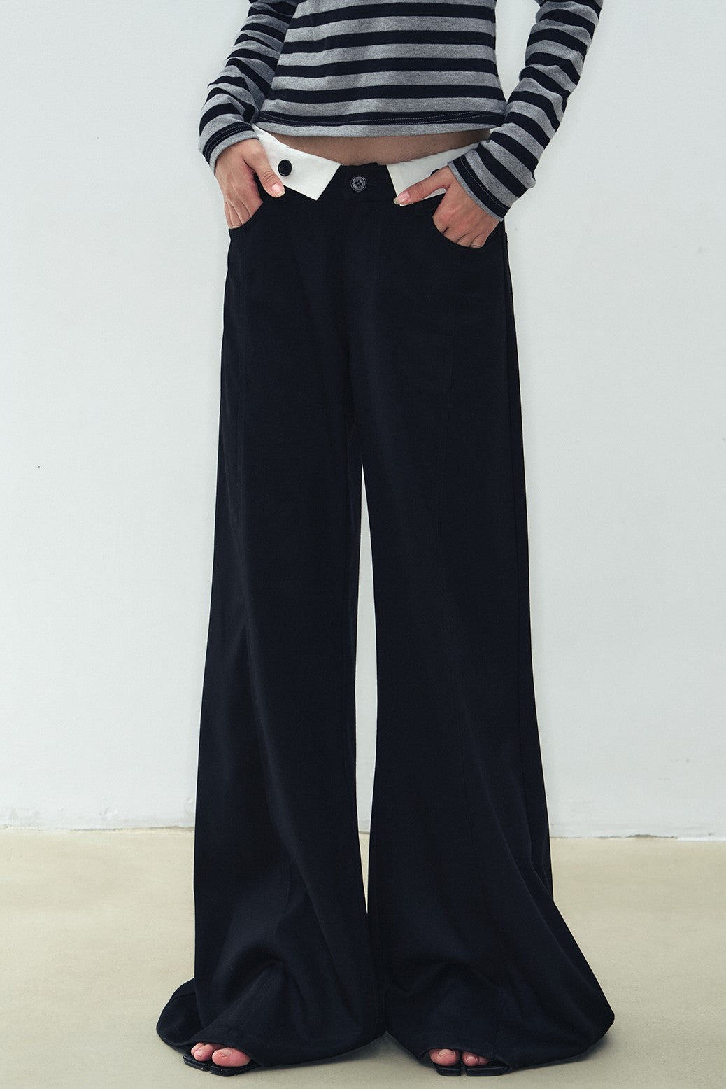 Black Low Waist Loose Large Flared Wide Leg Pants WES0194