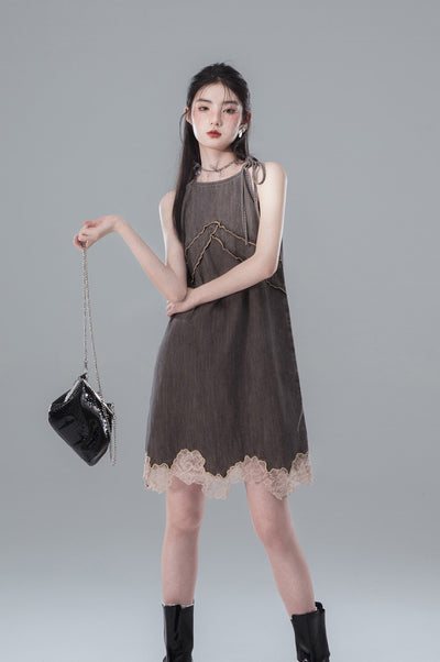 Embroidery Halterneck Lace-up Denim Dress COT0132