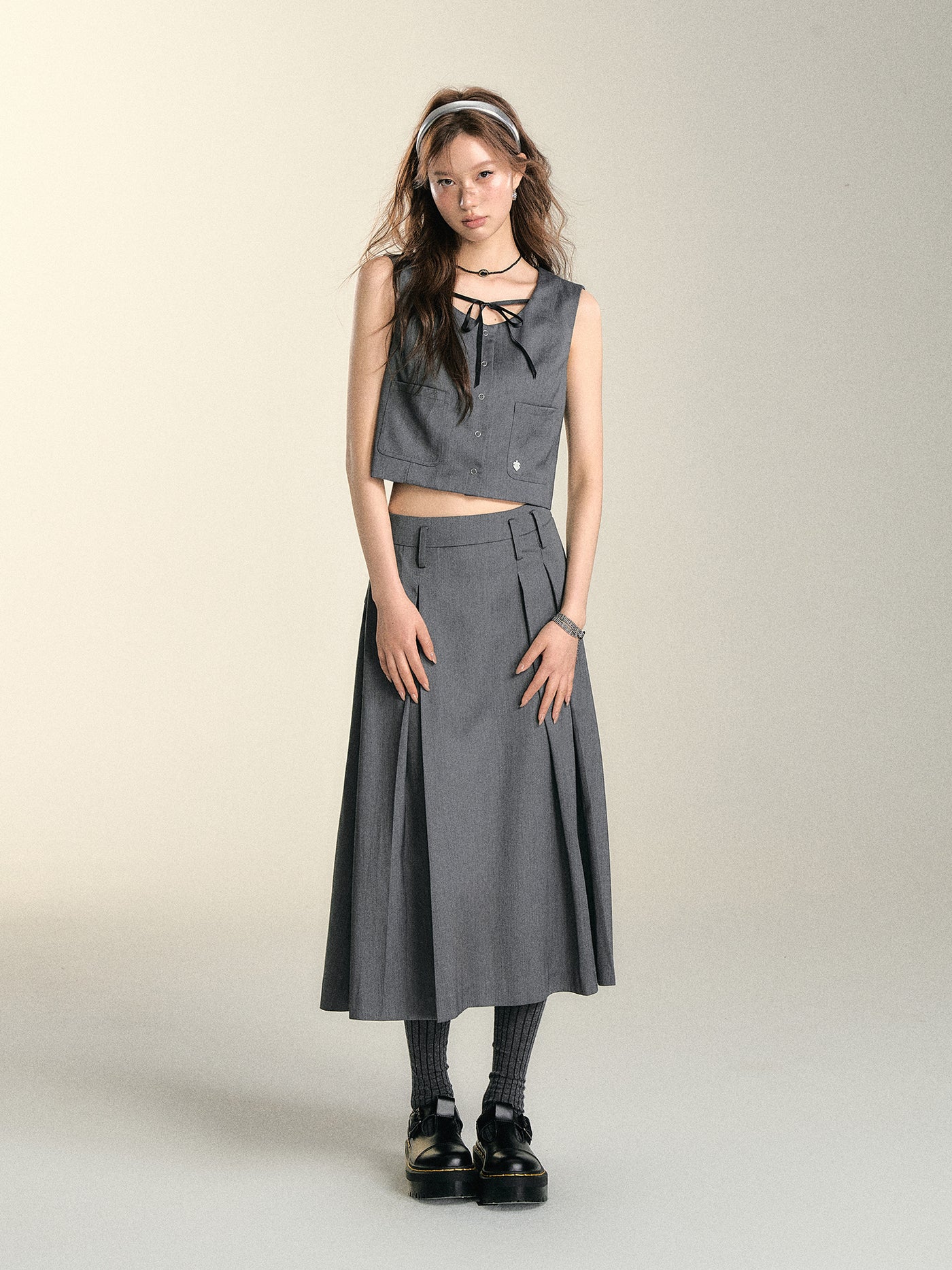 Asymmetric Gray Skirt SOM0090