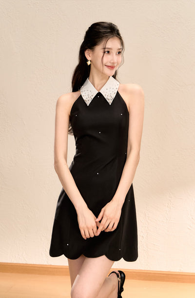 Halter Neck Waist Slimming A-line Black Dress OSH0056