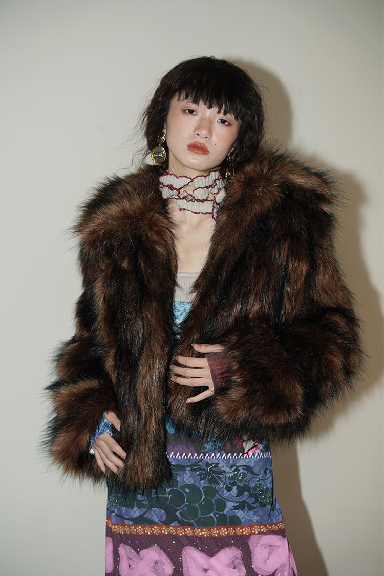 Niche Design Retro Short Fur Coat BAD0051