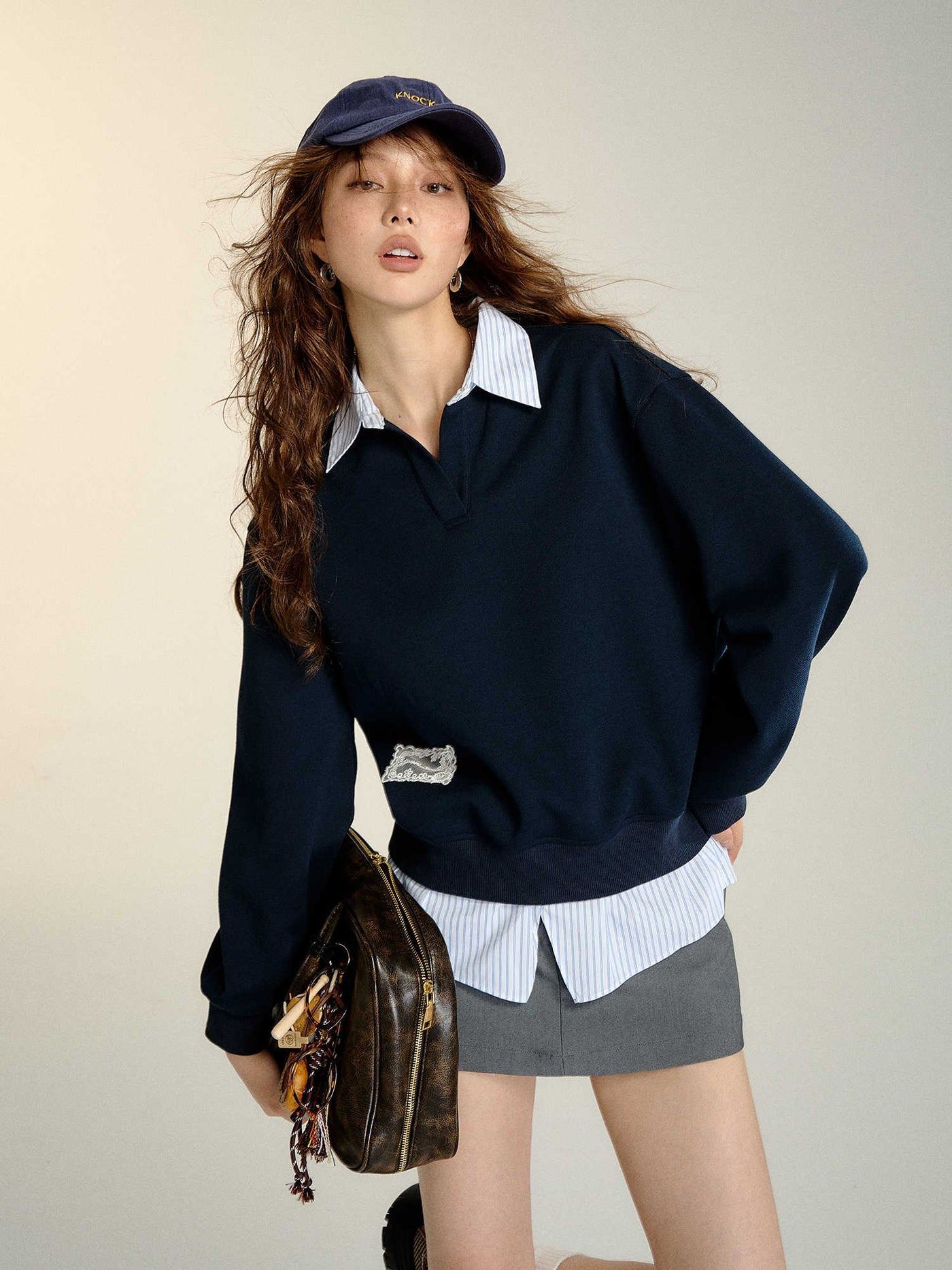 Fake Two-piece Striped Stitching Sweatshirt SOM0099