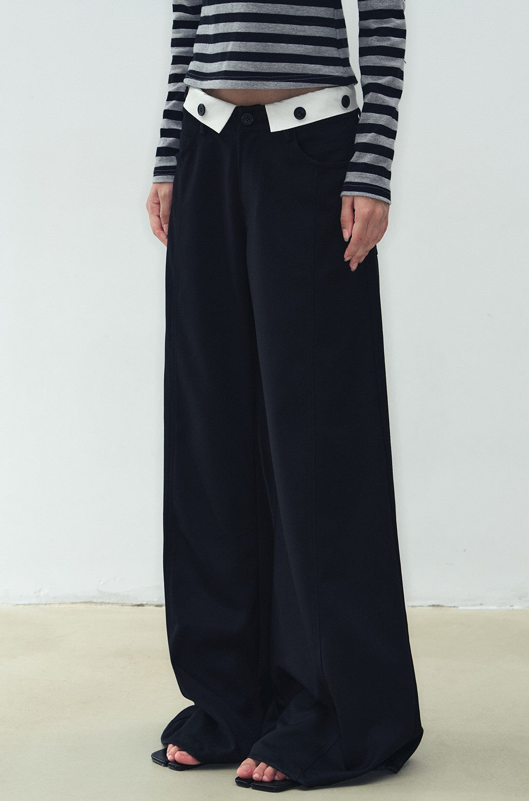 Black Low Waist Loose Large Flared Wide Leg Pants WES0194