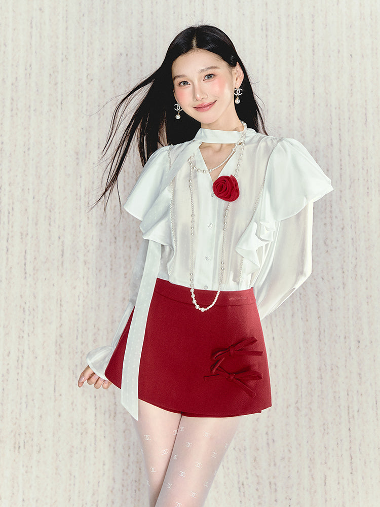 White Large Flying Sleeves Lace V-neck Long-sleeved Shirt UND0106