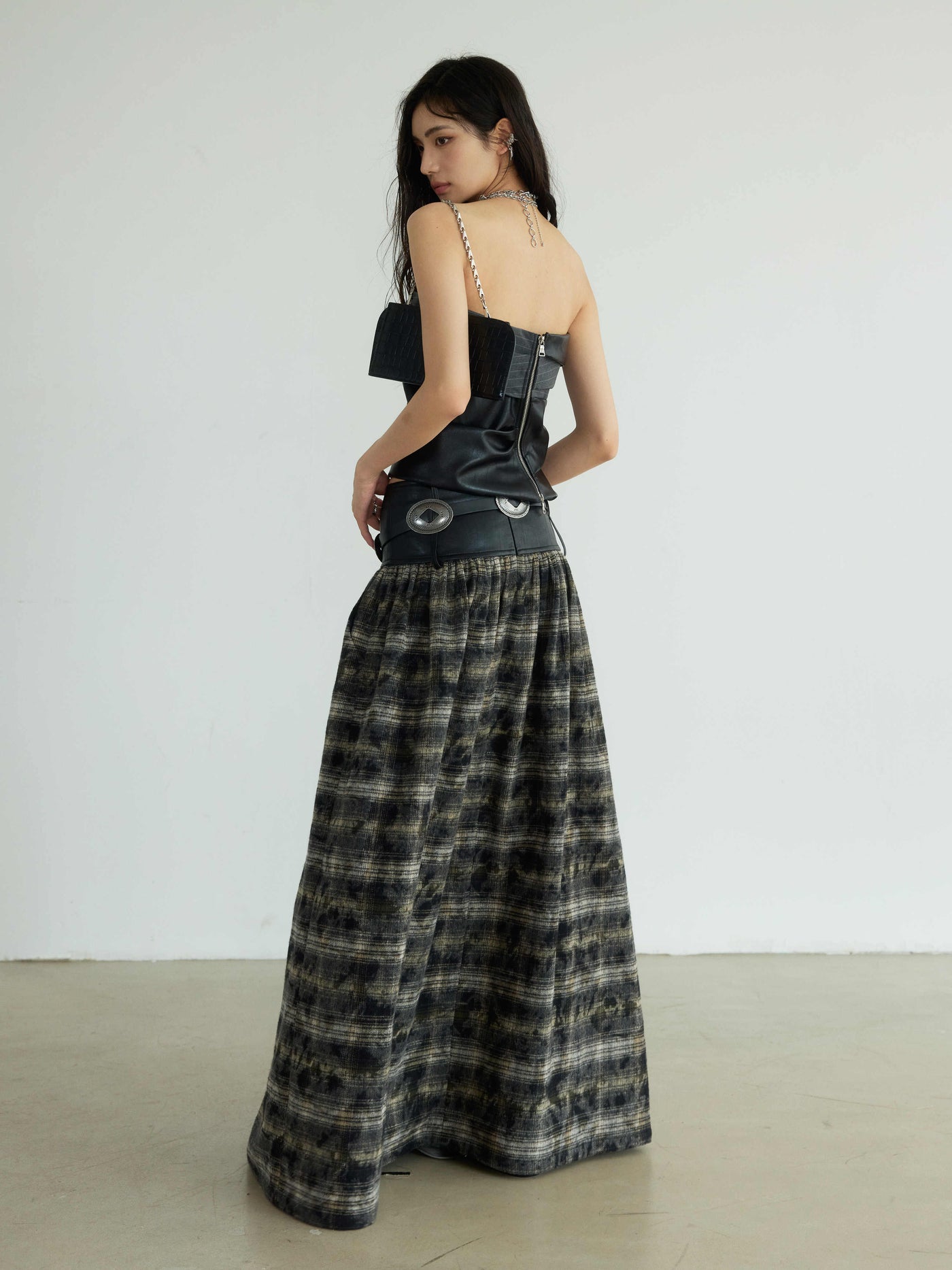 plaid extra long skirt JNY0172