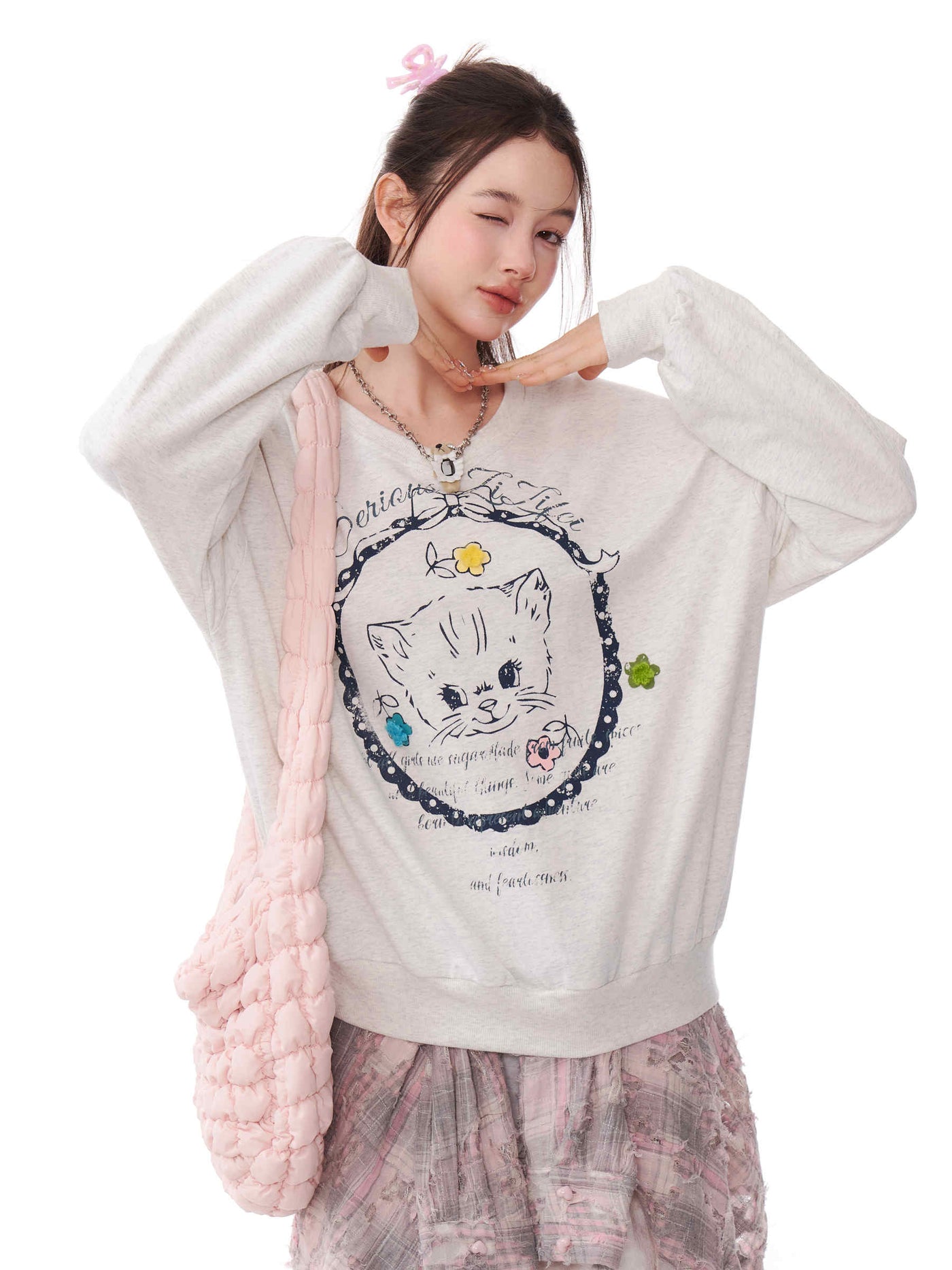 Cat Design Round V-Neck Casual Long Tee ZIZ0166