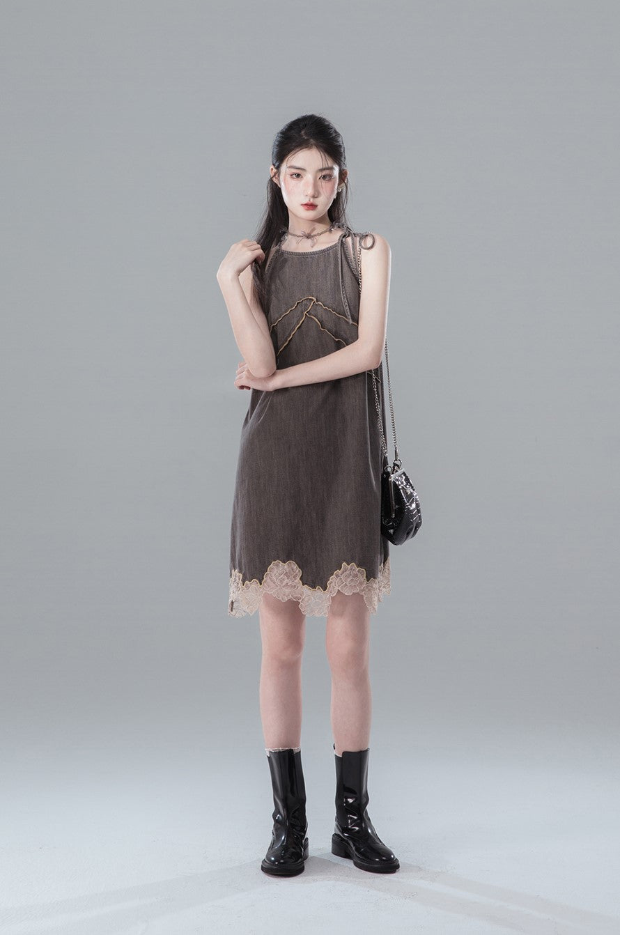 Embroidery Halterneck Lace-up Denim Dress COT0132