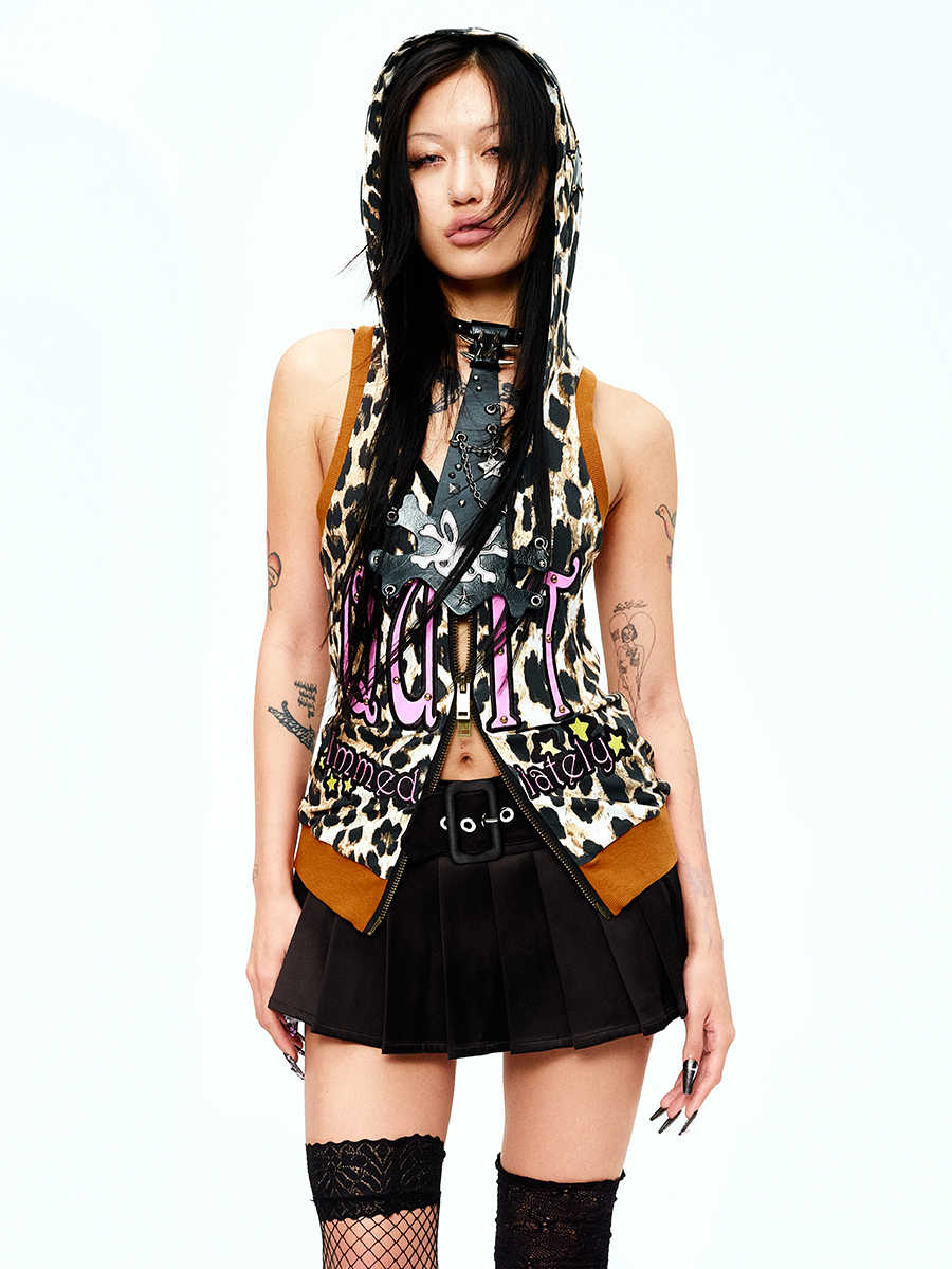 Patent Leather Embroidered Leopard Pattern Sleeveless Hoodie Top CFI0034