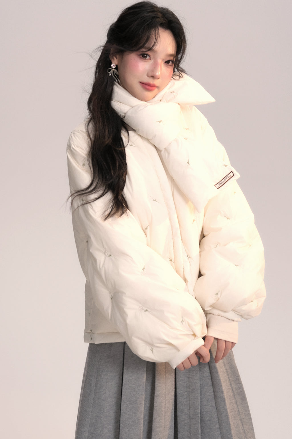 Floral Straight White Down Jacket AOO0042