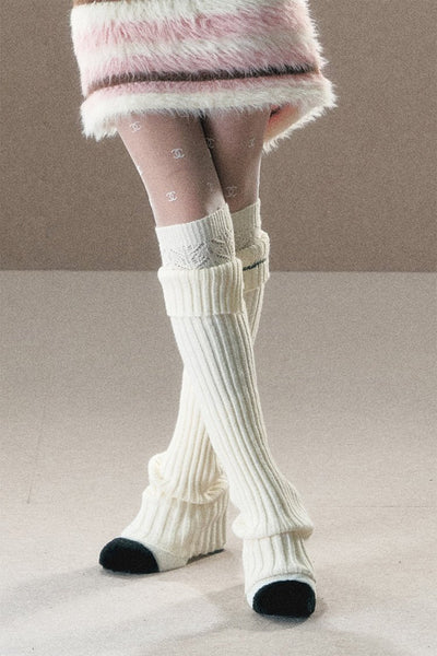 Off-white Embroidered Loose Knitted Pile Socks UND0017
