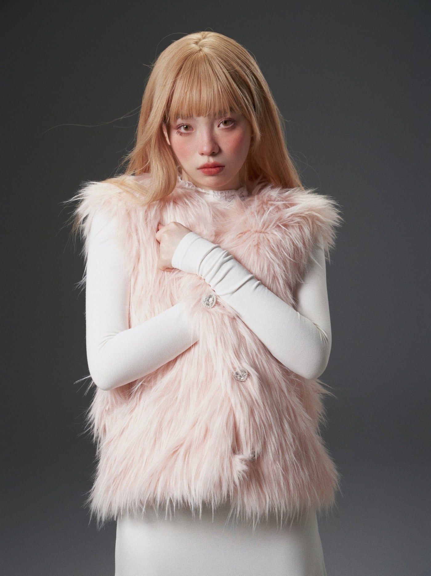 Gradient Pink Detachable Long Hair Jacket RUS0016
