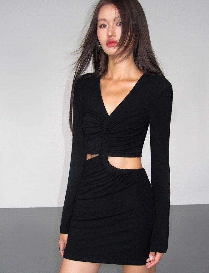 Black V-neck Exposed Waist Pure Desire Short Lined Dress OUS0006