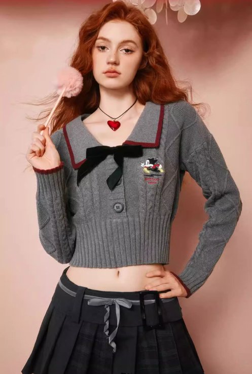 College style V-neck short sweater WOO0027