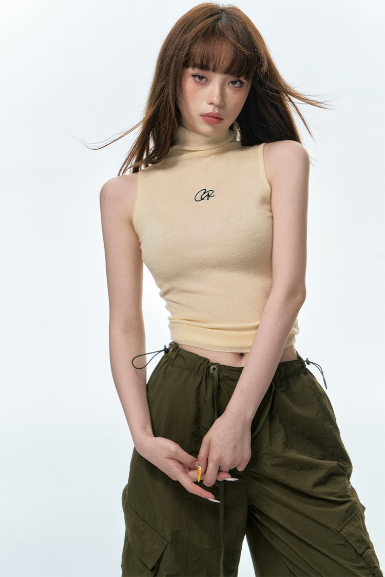 Half Turtleneck Sleeveless Sweater CUR0054