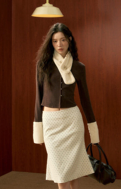 Brown Short Long-sleeved Knitted Cardigan/White Scarf SHI0025