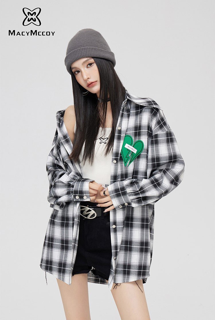 Black And White Plaid Loose Casual Design Long-sleeved Love Shirt MAC0033